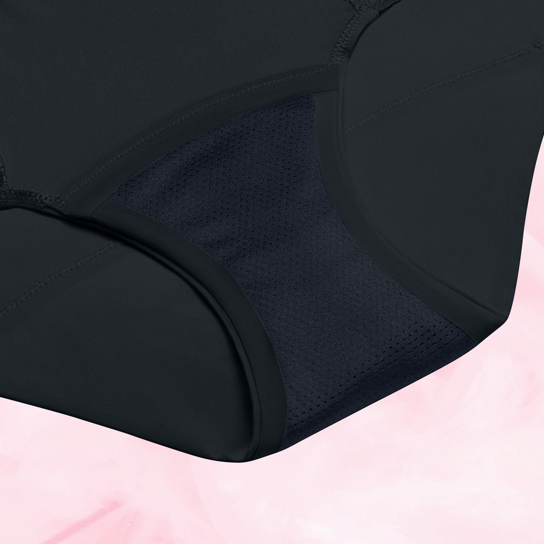Culotte Menstruelle High Waist Floral Heavy, élégante avec dentelle florale, offrant confort et protection jusqu'à 12 heures pour flux abondants.