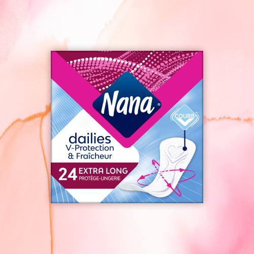 Pack Move your body comprenant une boîte de Protège-lingeries Nana Dailies Extra Long et des culottes menstruelles Hipster Full Lace Light en gros plan.