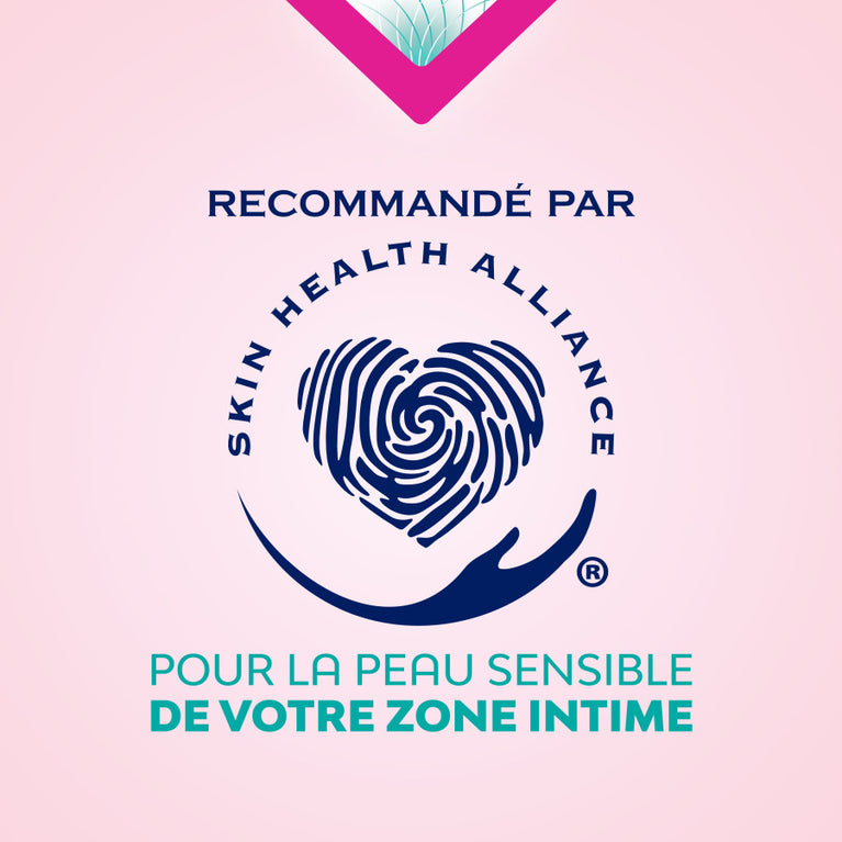 Logo de santé sur fond rose pour les Serviettes Nana PureSensitive™ Ultra Régulier Plus avec ailettes, conçues pour sensibilité et protection sans allergènes ni parfums.