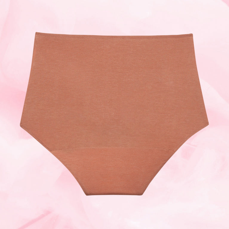 Culotte menstruelle Confort Premium High Waist Moderate, vue rapprochée, offrant confort discret avec technologie TriTech pour protection jusqu'à 12 heures.