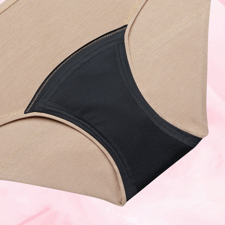 Confort Premium Hipster Light, culotte menstruelle avec technologie TriTech Performance, coupe taille basse pour protection et confort optimal pendant les règles.