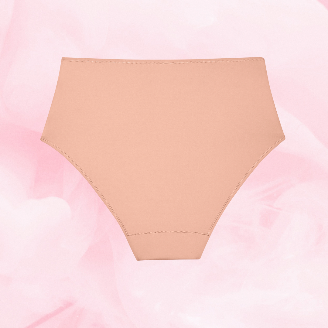Culotte menstruelle ComfortFit High Waist Light, gros plan, avec technologie TriTech Performance pour absorption rapide, offrant protection fiable et ajustement taille haute pour confort optimal.