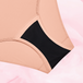 Gros plan sur la culotte menstruelle ComfortFit High Waist Light, offrant protection discrète et durable, avec gousset ComfortFit ajusté pour flux léger.
