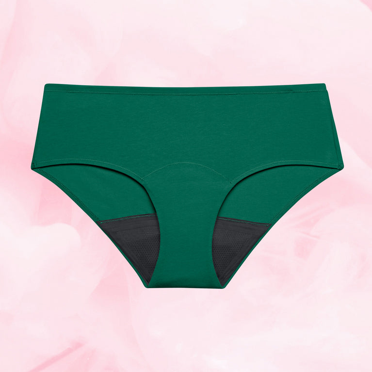 Culotte menstruelle Pack Essentielle Hipster Abondant, en coton biologique, pour flux abondants, dotée de la technologie TriTech Performance pour un confort optimal.