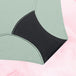 Culottes menstruelles ComfortFit Essentielle Hipster Light avec coutures discrètes, offrant protection fiable et confort grâce à la technologie TriTech Performance et gousset ajusté.