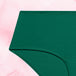 Culotte menstruelle ComfortFit Essentielle Hipster Light en gros plan, présentant un tissu ajusté et souple, conçue pour une protection fiable et discrète.