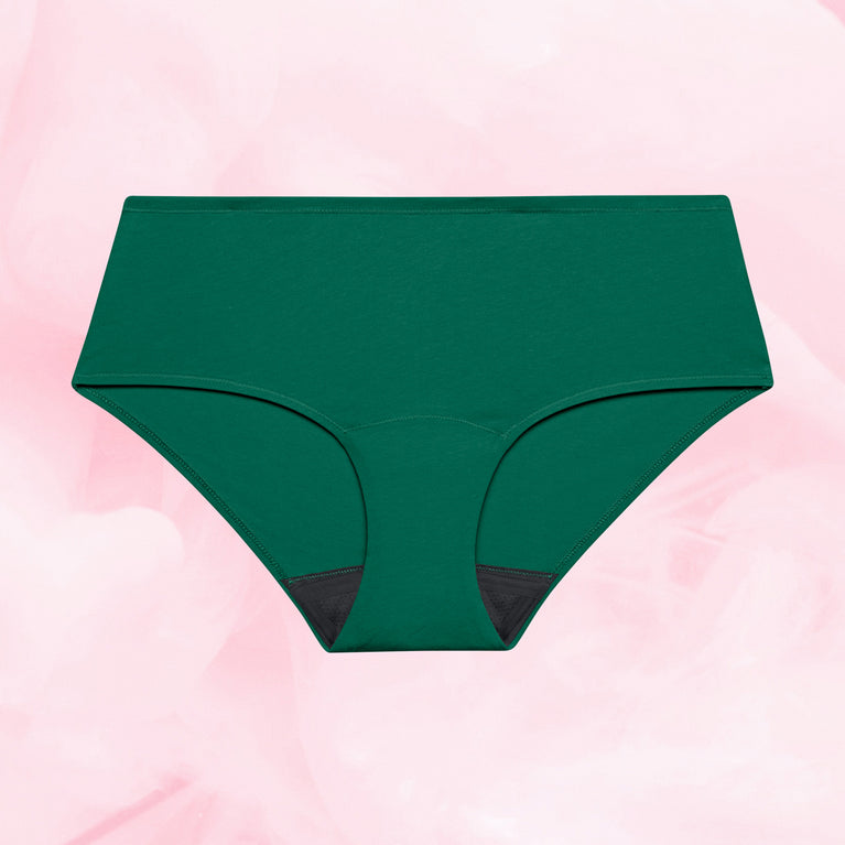 Culotte menstruelle ComfortFit Essentielle Hipster Light offrant protection discrète, taille ajustée, gousset ComfortFit, conçue pour flux léger avec technologie anti-fuite TriTech Performance.