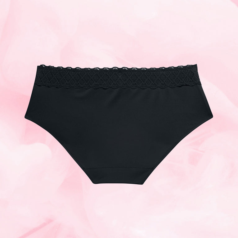 Pack Hipster Découverte : culotte noire en dentelle, idéale pour flux modérés à abondants, offrant confort et style avec un maintien parfait.