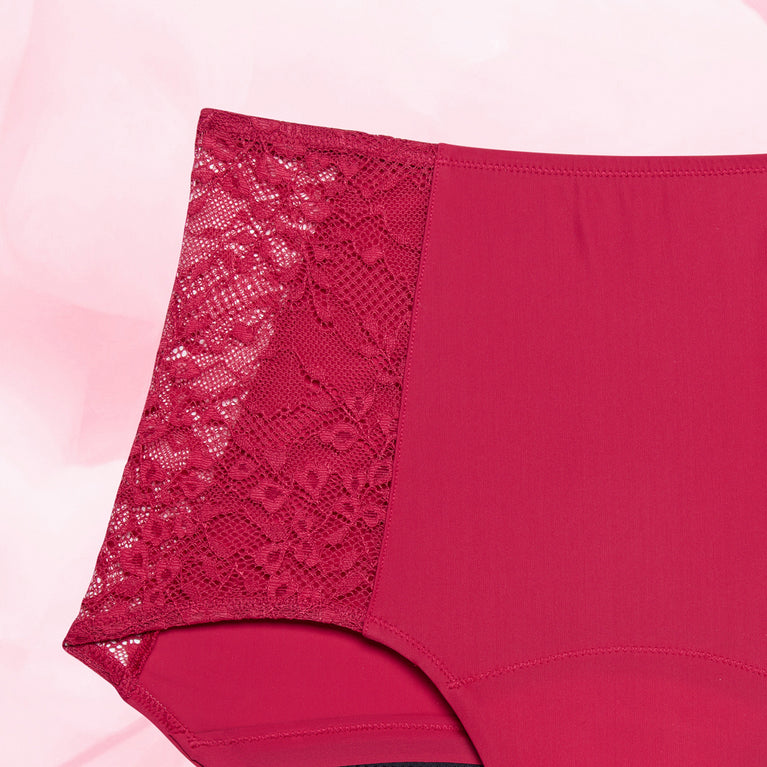 Culotte menstruelle High Waist Floral Heavy en dentelle florale, offrant confort et protection jusqu'à 12 heures, conçue avec technologie TriTech.