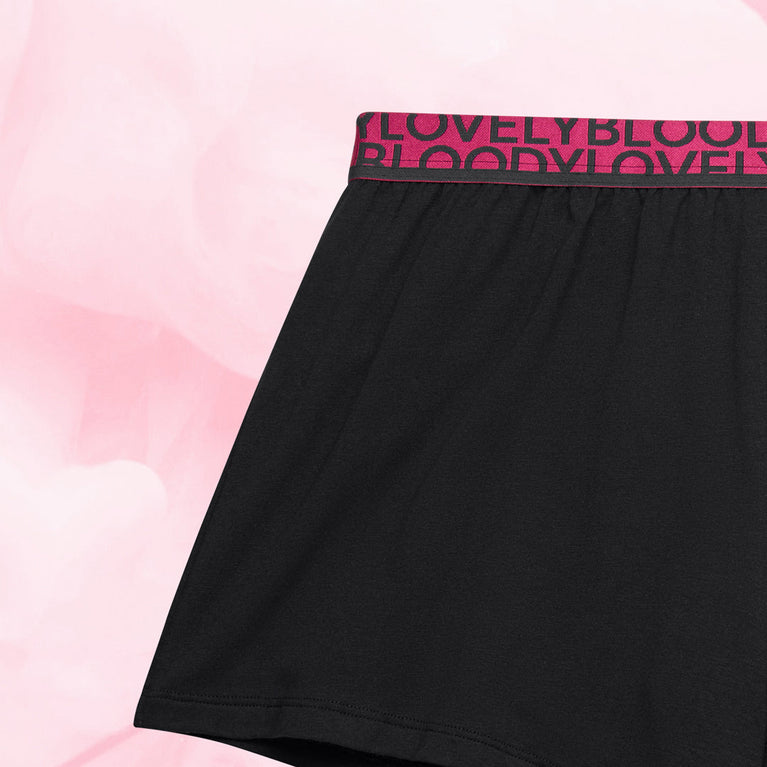 Short de Pyjama menstruel avec bande élastique, idéal pour une protection nocturne optimale. Gousset intégré pour absorption rapide et maintien en place.