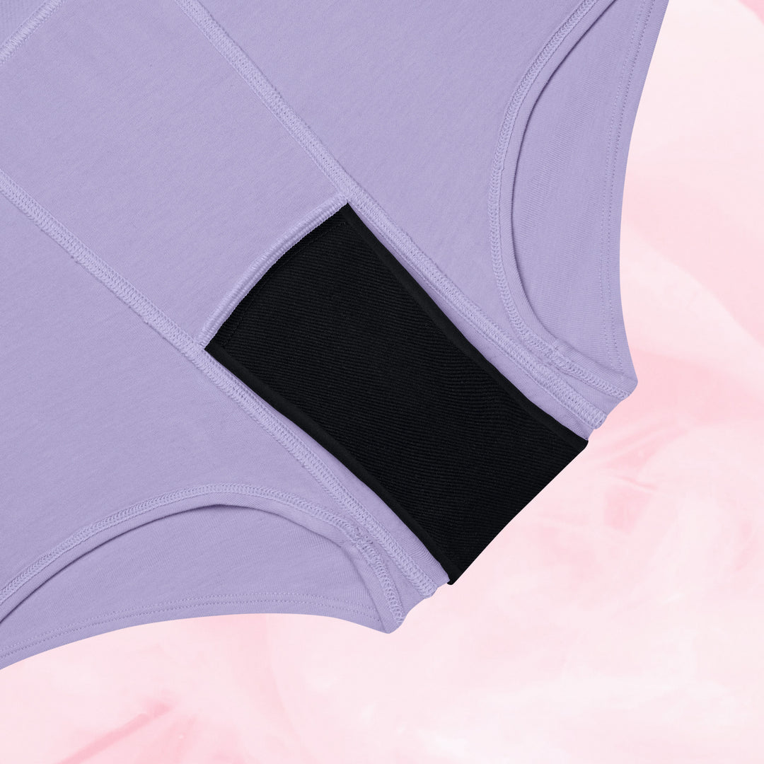 Ados - Boxer flux modéré avec gousset visible.