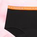 Culotte menstruelle Ados - Brief Logo Waistband Moderate avec ceinture à motifs « Fearless », coupe taille haute, adaptée aux règles des adolescentes pour confort et protection.