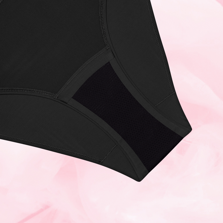Culotte menstruelle ComfortFit High Leg Léger, panneau gousset mesh visible.