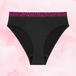 Culottes ComfortFit High Leg Modéré noires avec taille contrastante fuchsia.