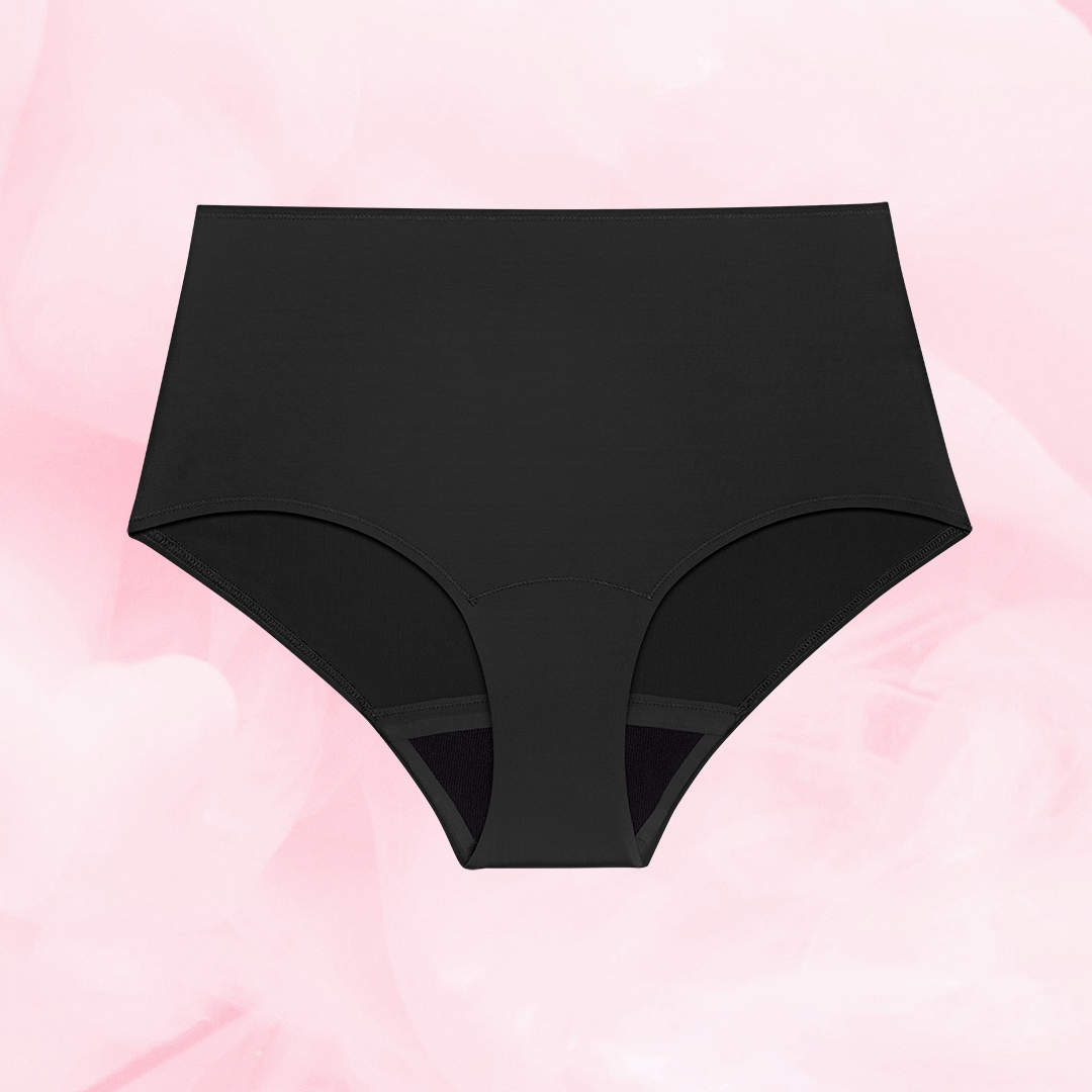 Culotte menstruelle ComfortFit High Waist Moderate, taille haute, en polyamide recyclé, offrant absorption rapide et protection discrète pour flux léger.
