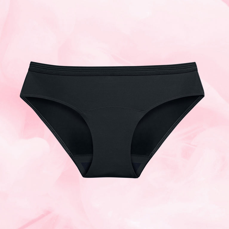 Culotte menstruelle Bikini Basic Light, absorbante et confortable, avec technologie TriTech pour flux léger, offrant durabilité et respect de l'environnement.